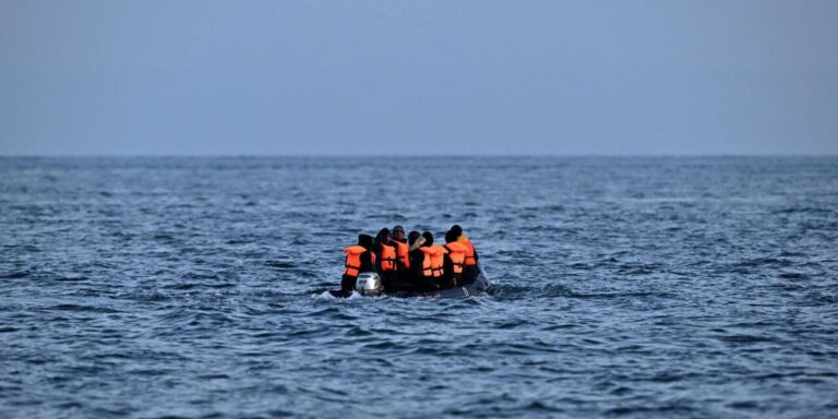 gocmenler ulkeleri gonderilecek iki ulke anlasma imzaladi gAQ34lp9