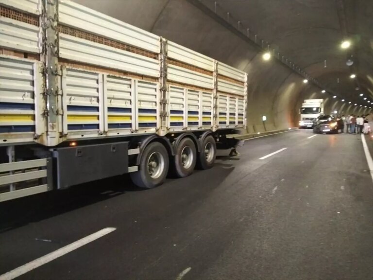 hasankeyfte trafik kazasi 1 yarali YTXVSd6Y