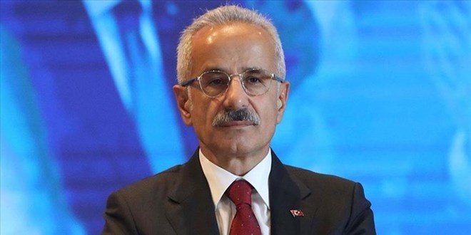 bakan uraloglu 5g ihalesinde 21 milyar dolar gelir elde edilecek TzGUyaWW.jpg