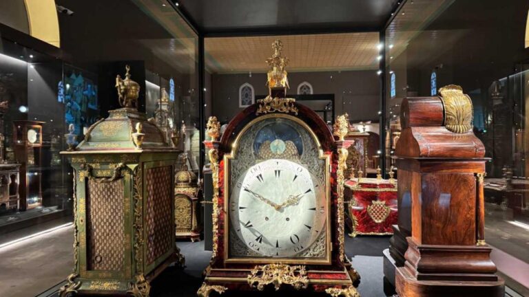 dunyanin sayili saat koleksiyonlari arasinda topkapi sarayinda sergilenecek QgkXsqvq