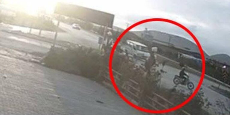 motosiklet surucusu oldu o anlar kamerada qf3CL9YL.jpg