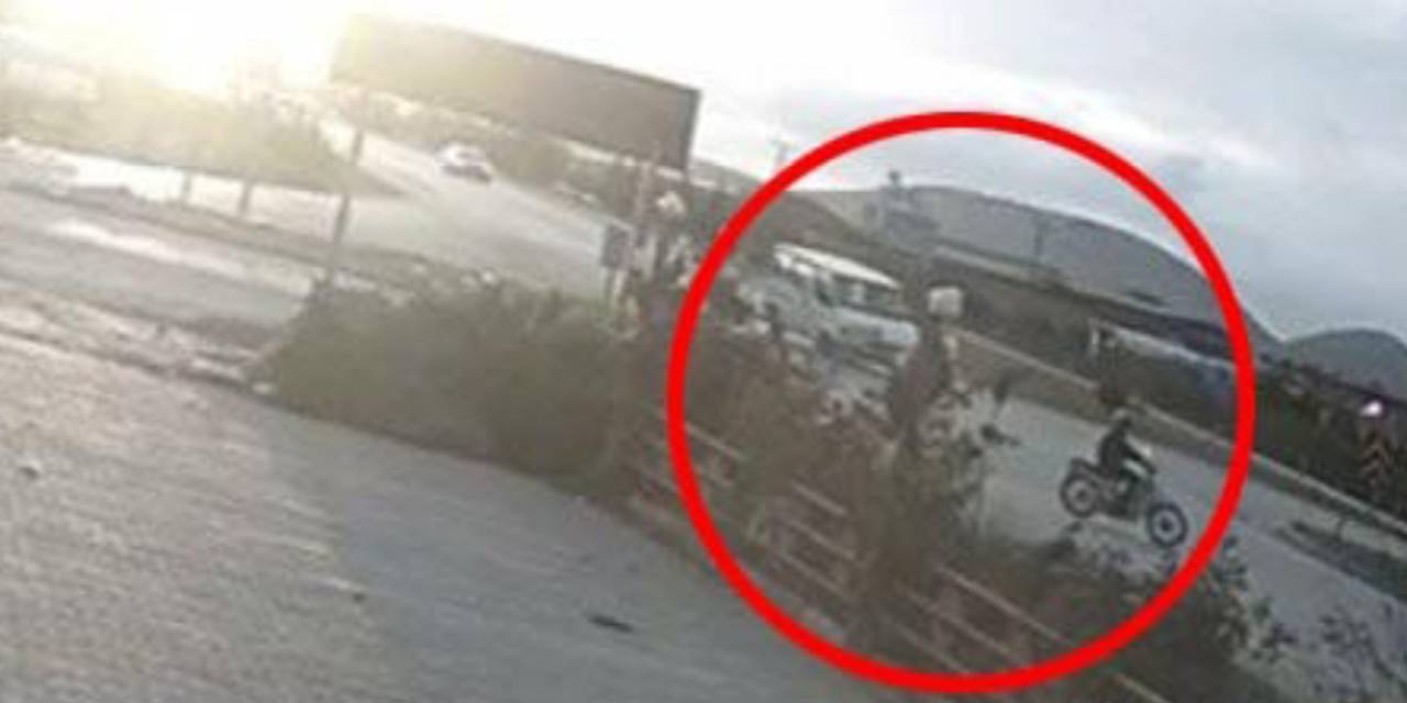 motosiklet surucusu oldu o anlar kamerada qf3CL9YL.jpg