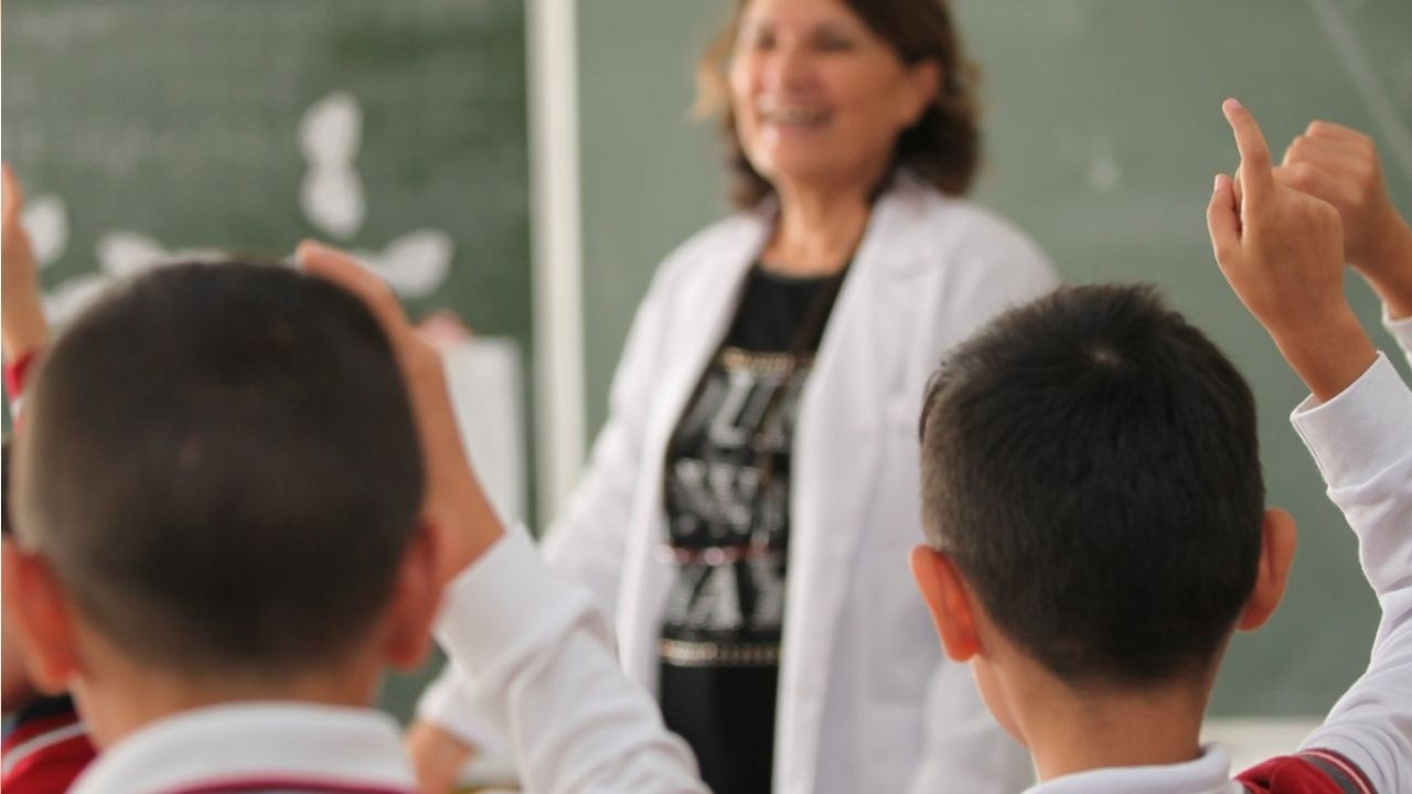 ilk mola bu cuma mi ara tatil ne zaman hangi tarihte basliyor Q9UsSvGe.jpg