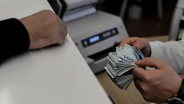 tuik-iki-kritik-veri-acikladi-mart-ayi-ticaret-bilancosu-netlesti-IHdVKeyT