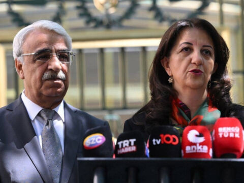 Akp ve mhp ile gorusulen yasa taslagi imraliya gidiyor dtrVFGOZ