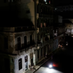 Elektrik luks oldu bir ulke tamamen karanligi gomuldu QzYb7mQb