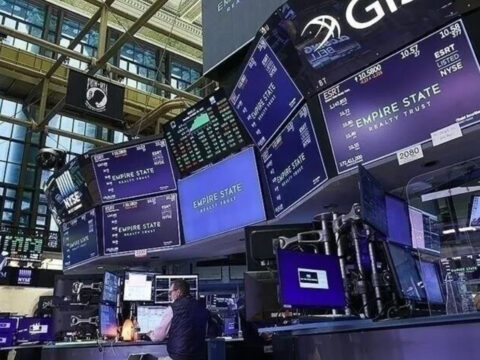 Kuresel piyasalarda cifte kiskac cip hisselerindeki cokus ve jeopolitik deprem tS7sqBqj